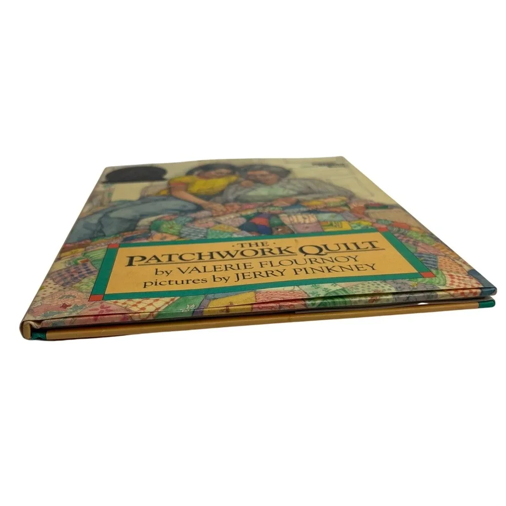 Vintage The Patchwork Quilt Valerie Flournoy Signed‎ Hardcover Book GOOD